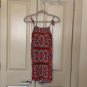 Billabong print dress size small